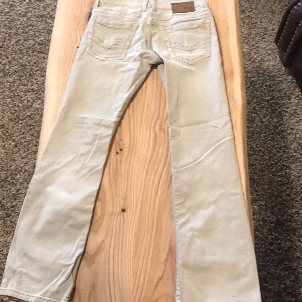 Buckle cream jeans 28R